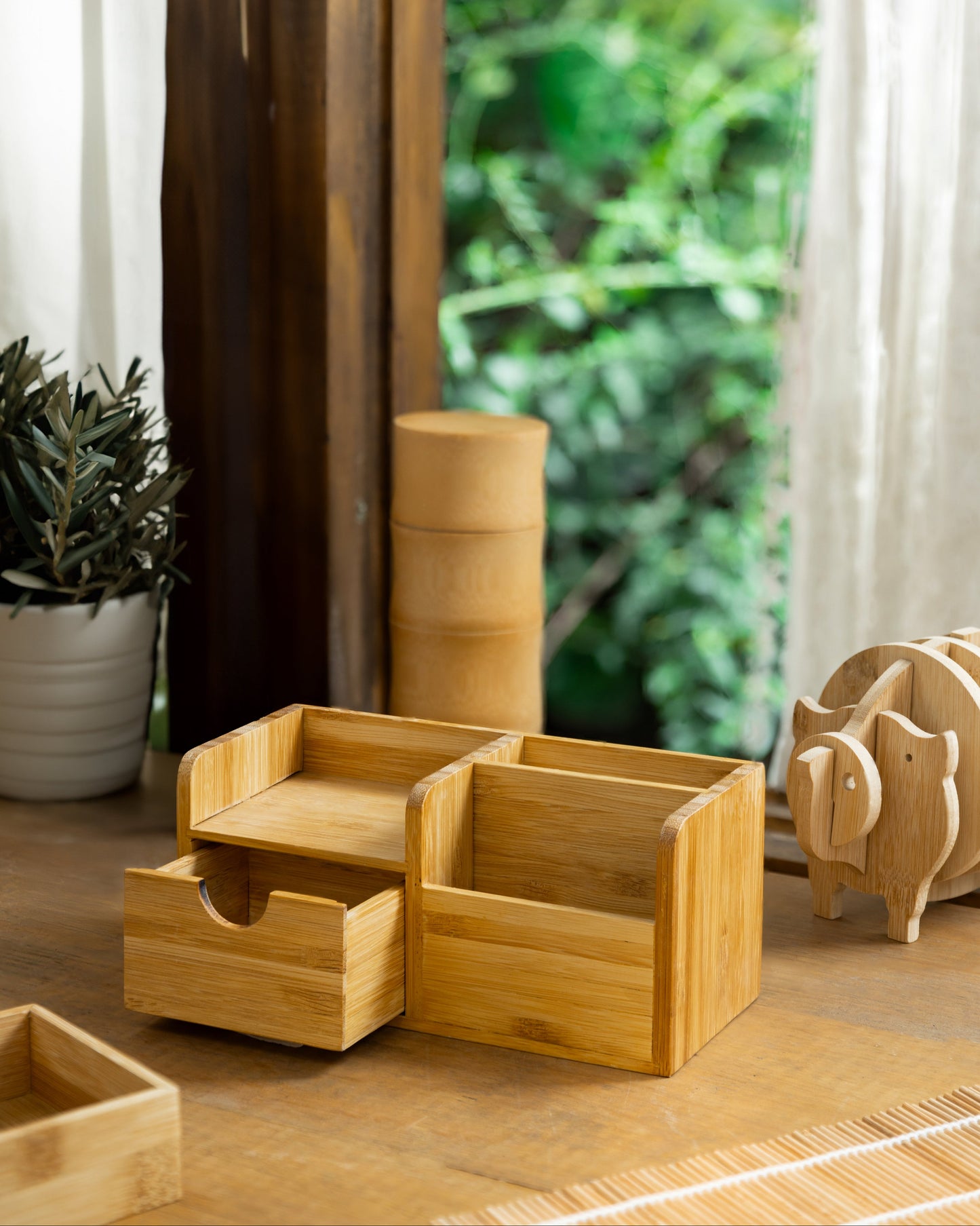 Sustainable Bamboo Stationery Holder