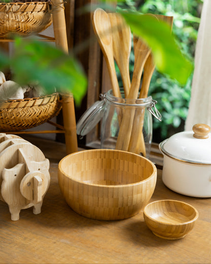 Handcrafted Wooden Bowl Set – 18cm & 9cm