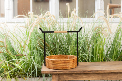 Round Shaped Rattan Basket with Handle.
